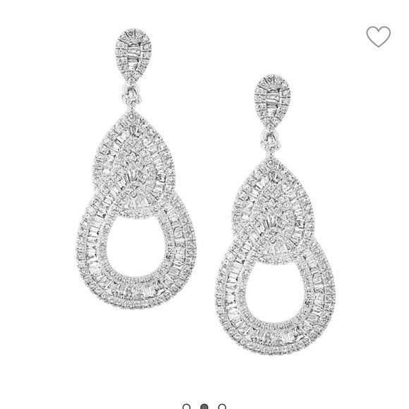 Effy 14 k white gold and diamond earrings - Picture 2 of 3